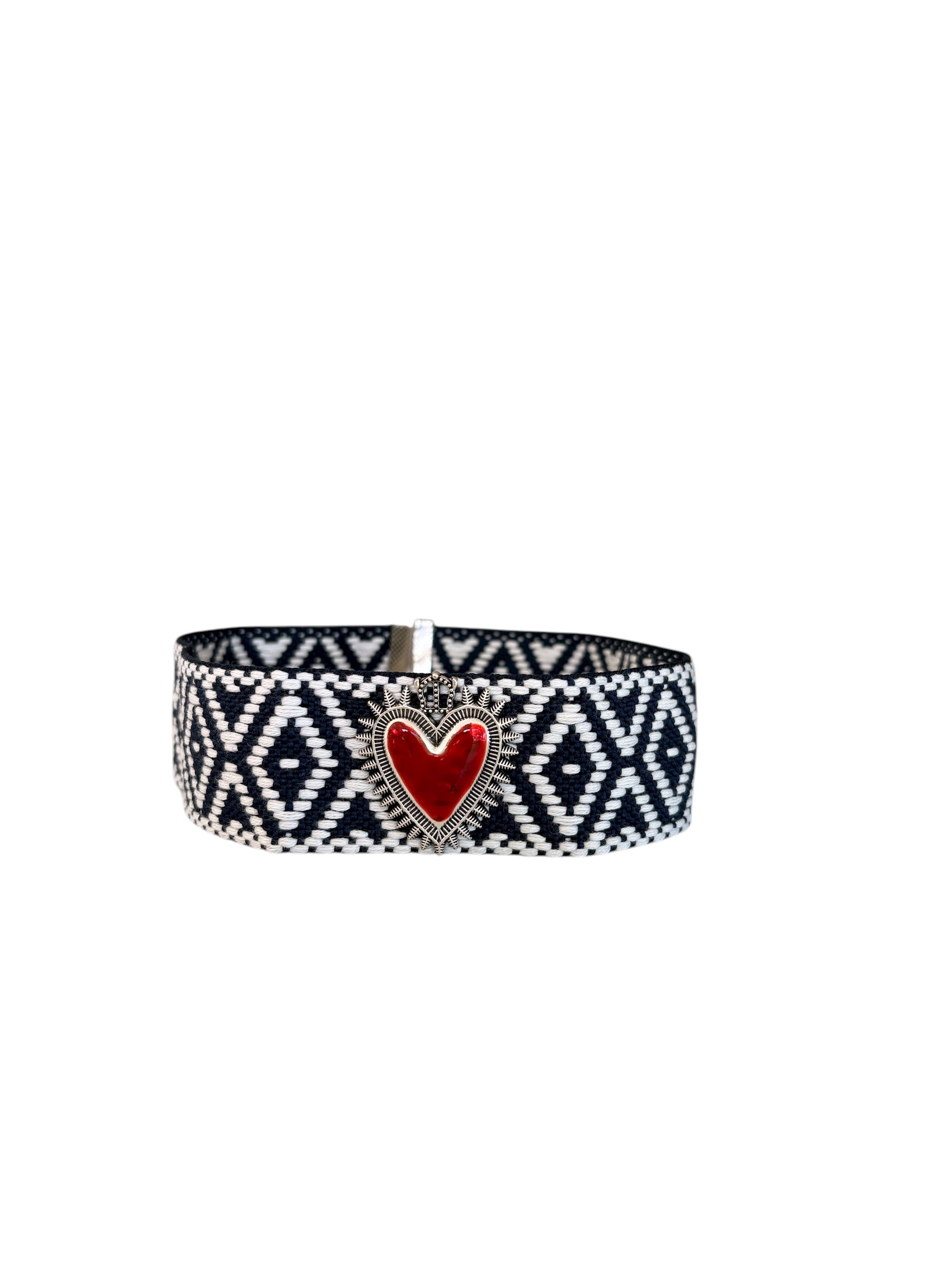 Alma Choker
